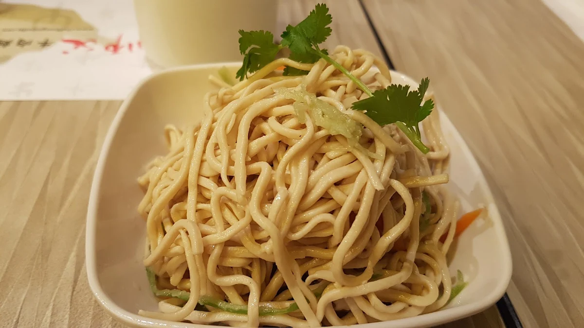 Cold Mixed Sliced Dried Tofu 涼拌干絲